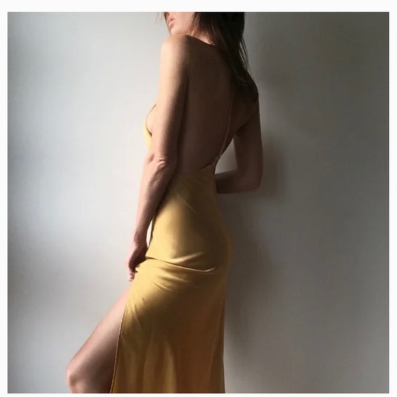 PLANET BLUE LIFE TRU BLU MOON DRESS REALISATION
PAR CULT GAIA STONE COLD
FOX - Picture 4 of 6